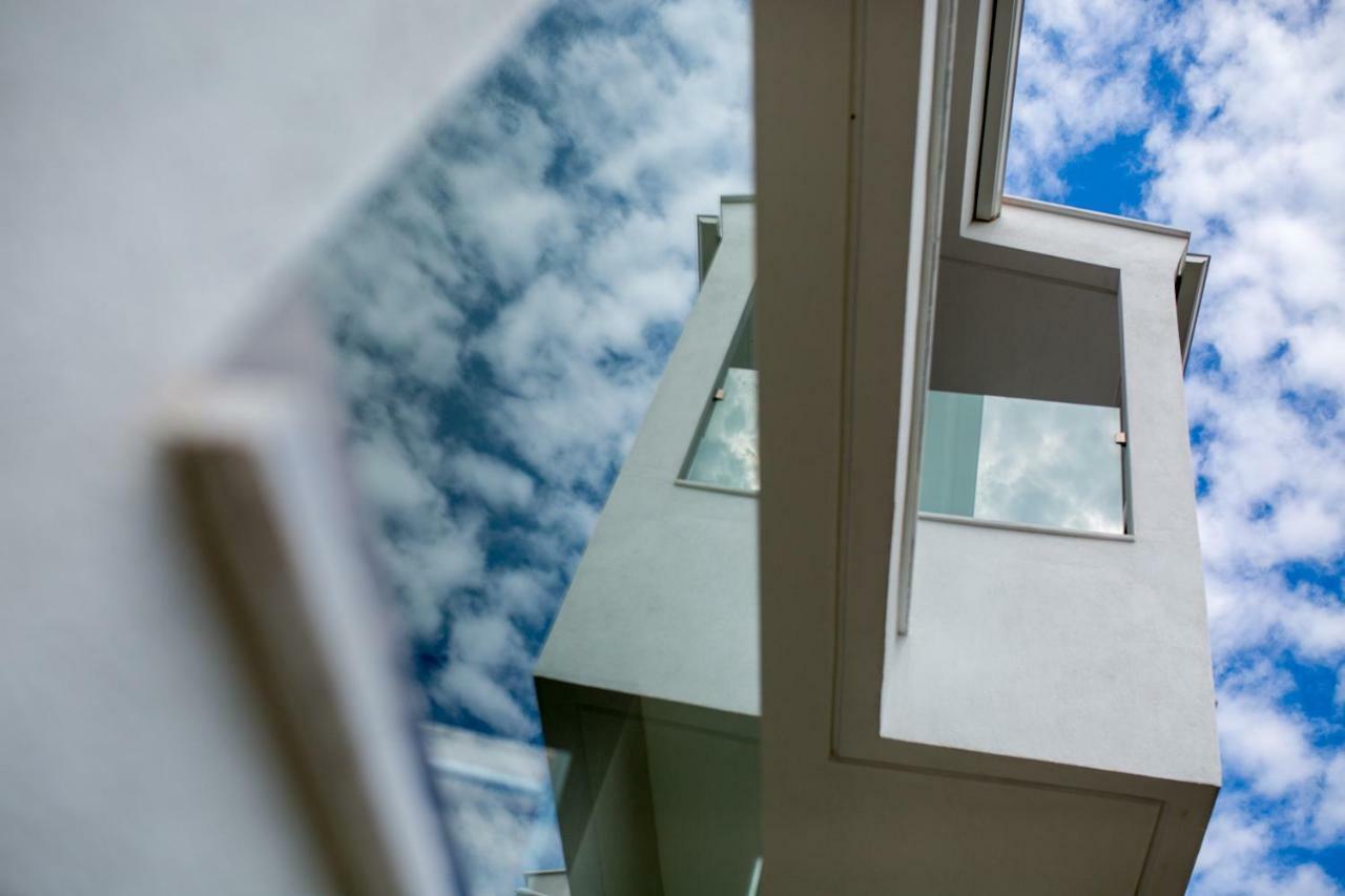 The Papoutsakis Apartments Nikiti  Zewnętrze zdjęcie